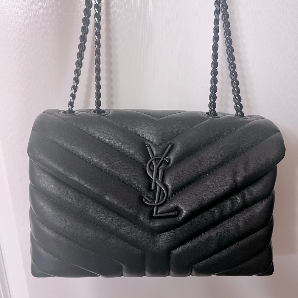 Matte Black Small Lou Lou